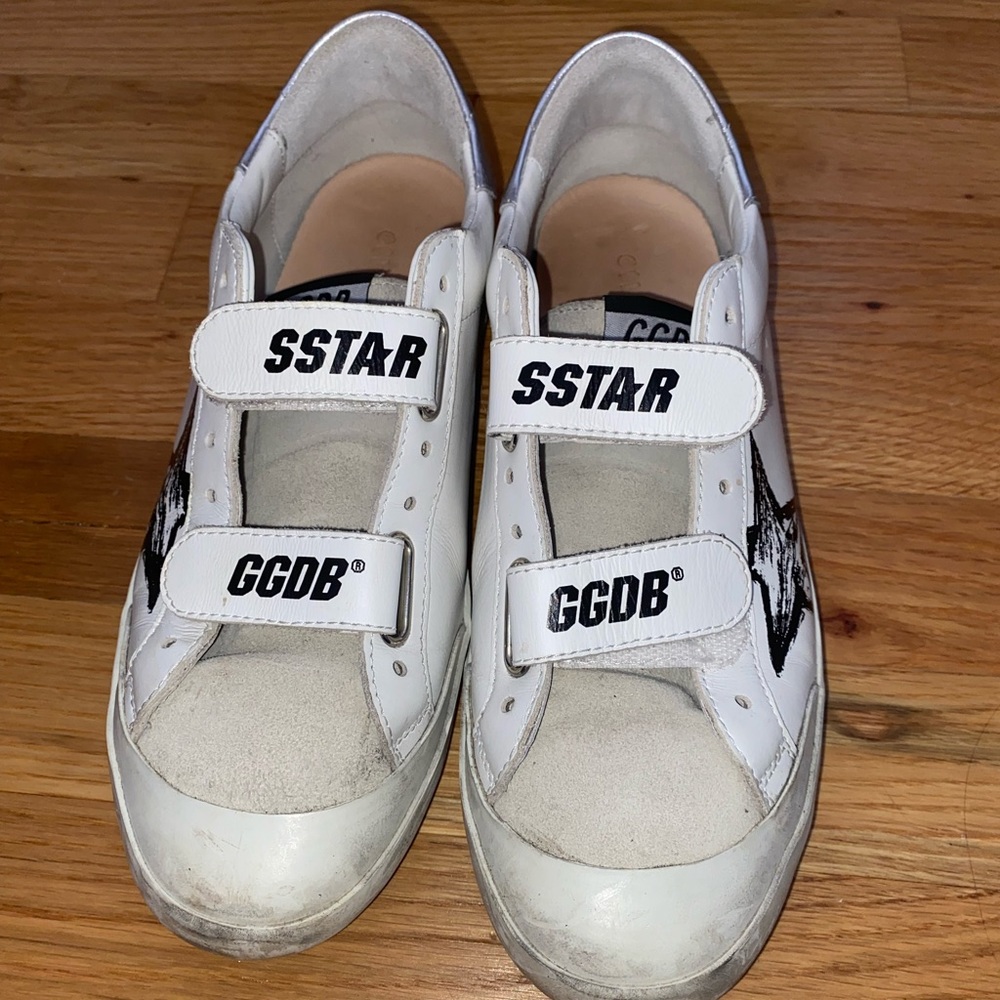 AMAZING CONDITION GOLDEN GOOSE